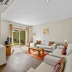 Semesterbostad Tranquil Hideaway Olhos De Agua
