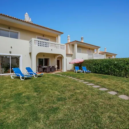 Tranquil Hideaway Olhos De Agua *